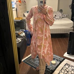 Kurta and pants from limelight. % cotton size small. Great condition